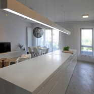 Biały salon, biała sypialnia, biały gabinet - mieszkanie dla relaksu