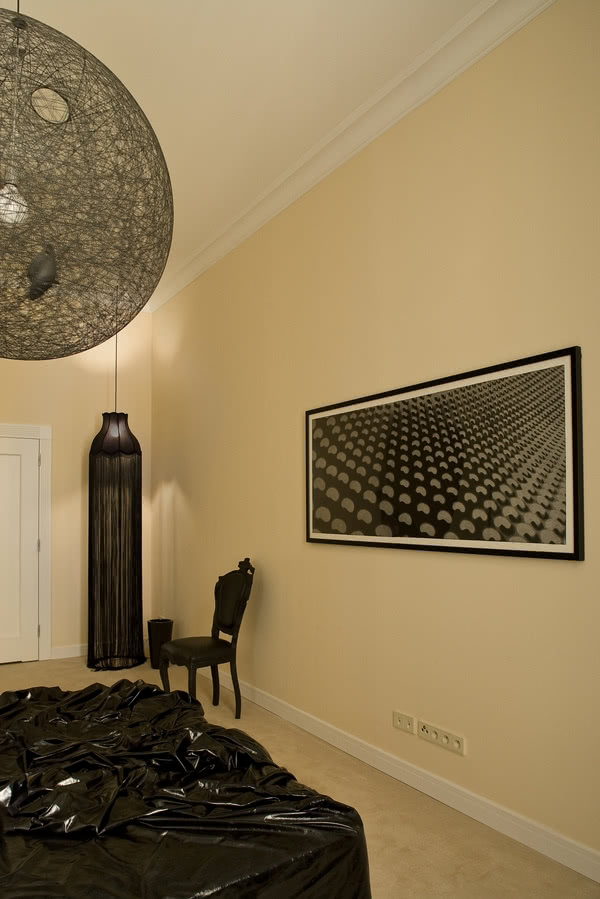 Designerska sypialnia - w tle słynne Smoke...