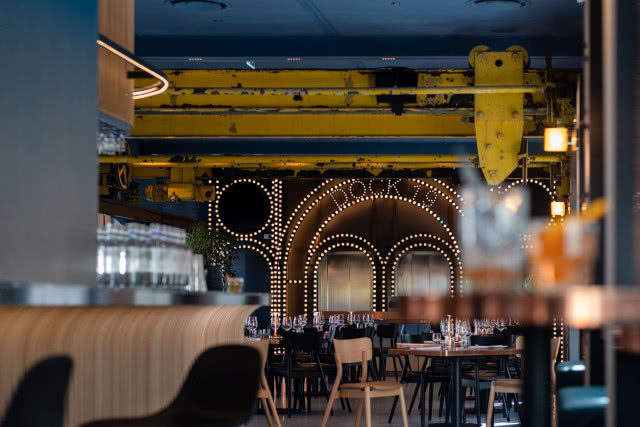 Restauracja DOCK 19 w Elektrowni Powiśle