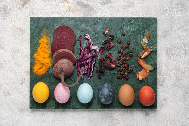 naturalne barwienie jajek składniki