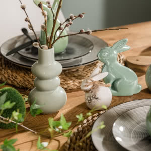 Wokół wielkanocnych celebracji - jaki stół wybrać?