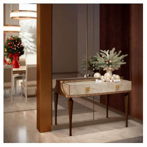 włoska konsola o wysokim połysku