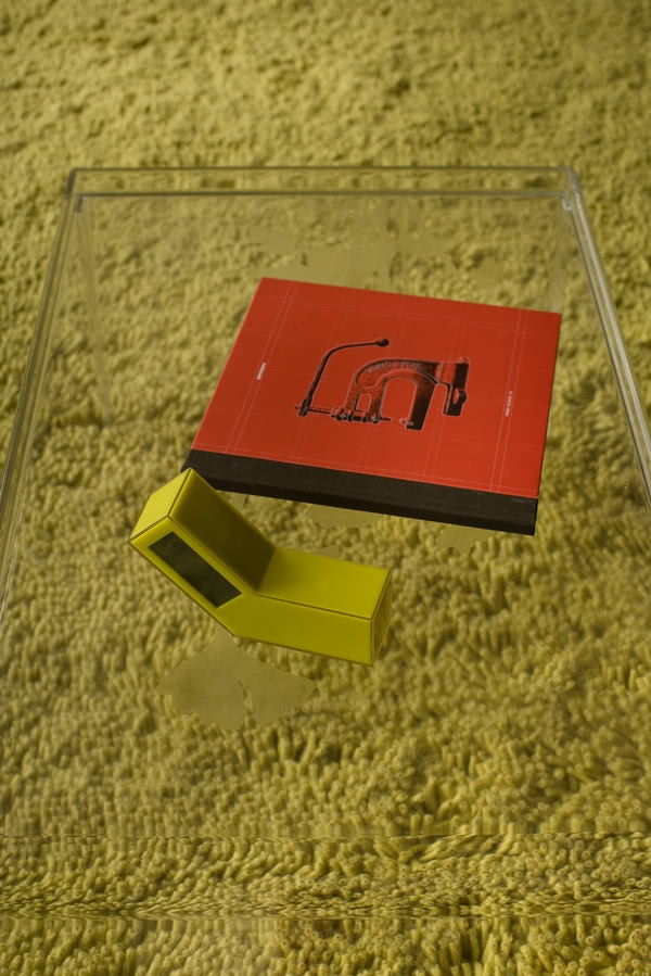 Szklany stolik kawowy