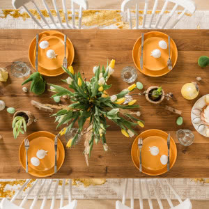 Wokół wielkanocnych celebracji - jaki stół wybrać?