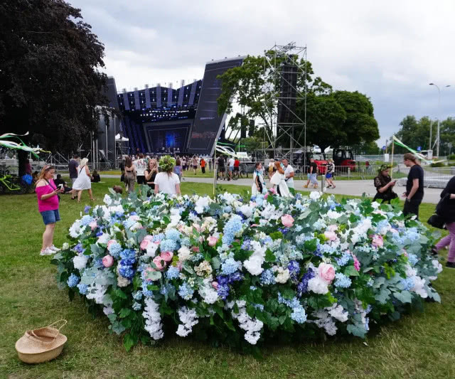 widok na estradę Wianki nad Wisłą