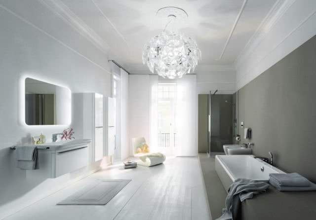 Designerska gama produktów Geberit myDay zachwyca organicznymi kształtami. Wyjątkowe wzornictwo ceramiki uwzględnia miękkie krzywizny i duże promienie. Kolekcja oferuje wiele nie tylko w zakresie estetyki, ale przede wszystkim funkcjonalności. www.geberit.pl