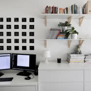 Biały salon, biała sypialnia, biały gabinet - mieszkanie dla relaksu