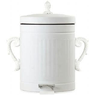 Stylizowany kosz na śmieci, The French Bedroom...