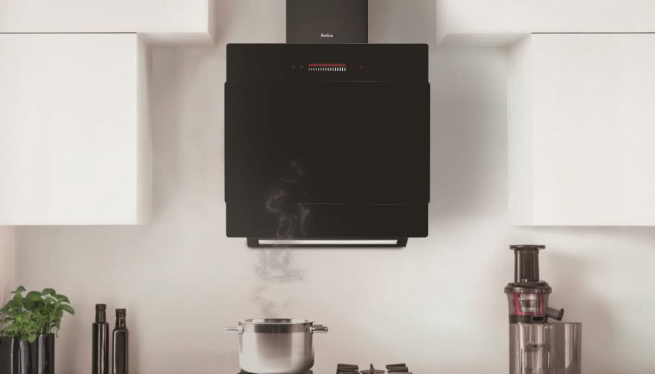 Płynne sterowanie na wyciągnięcie ręki - nowy okap Amica