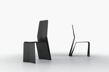 Krzesło Katra - siedząc na pokrzywach