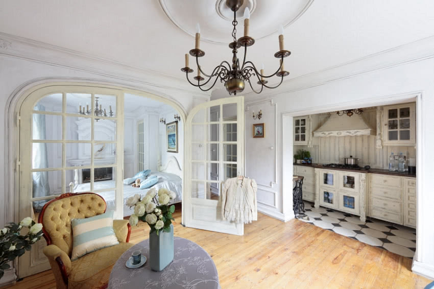 Kuchnia we wnęce pokojowej.