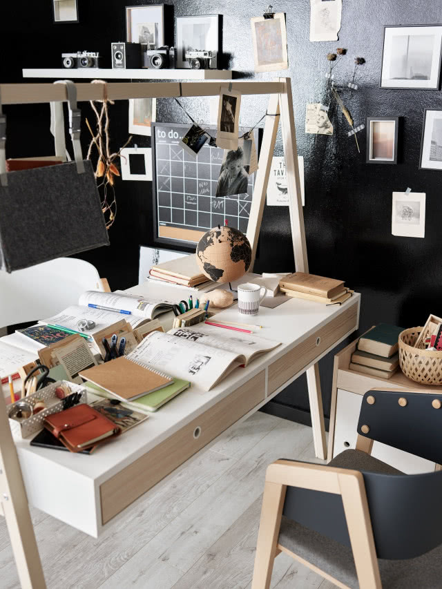 biurko do pokoju dziecka