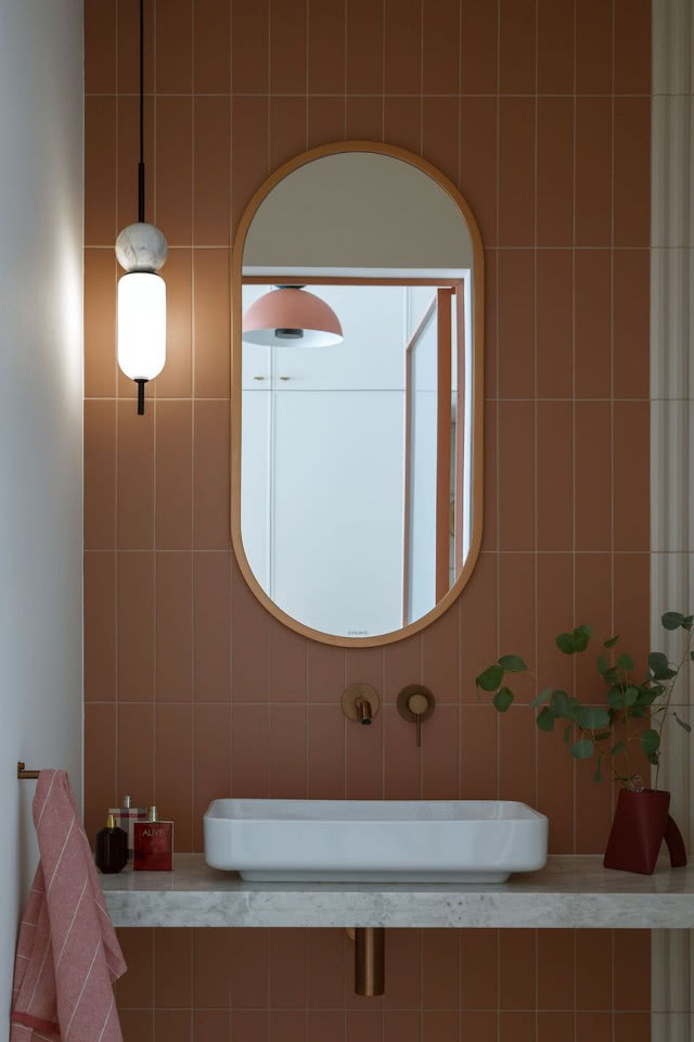 Klimatyczne mieszkanie na Powiślu w pastelowych kolorach