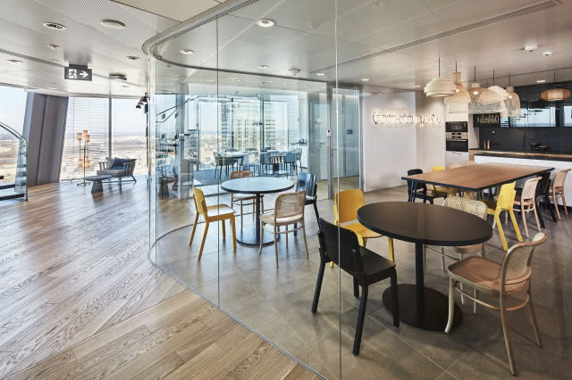 Warszawski biurowiec wnętrze