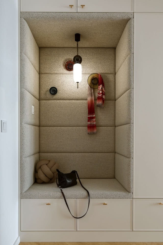 Klimatyczne mieszkanie na Powiślu w pastelowych kolorach