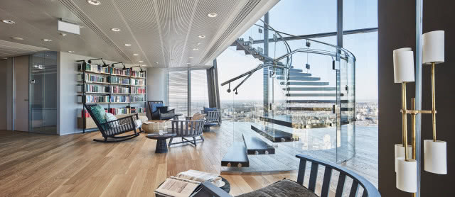 Warszawski biurowiec wnętrze