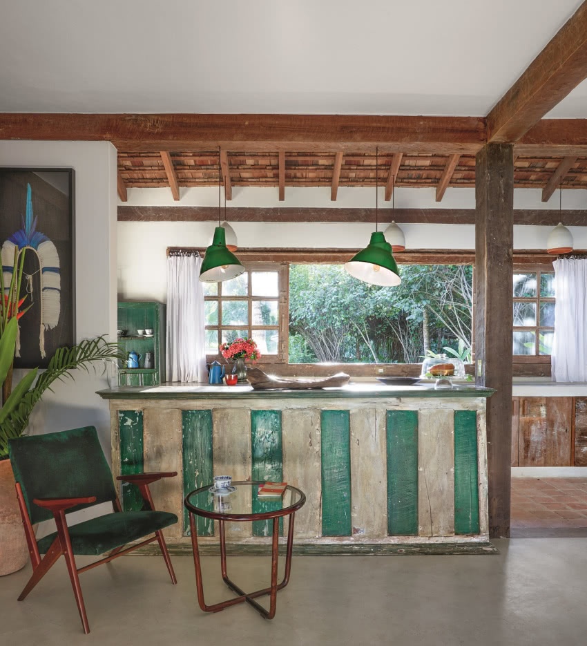 Rustykalne meble w kuchni gospodarzy
zamówiono...