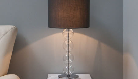 Valter - lampa stołowa ze smakiem