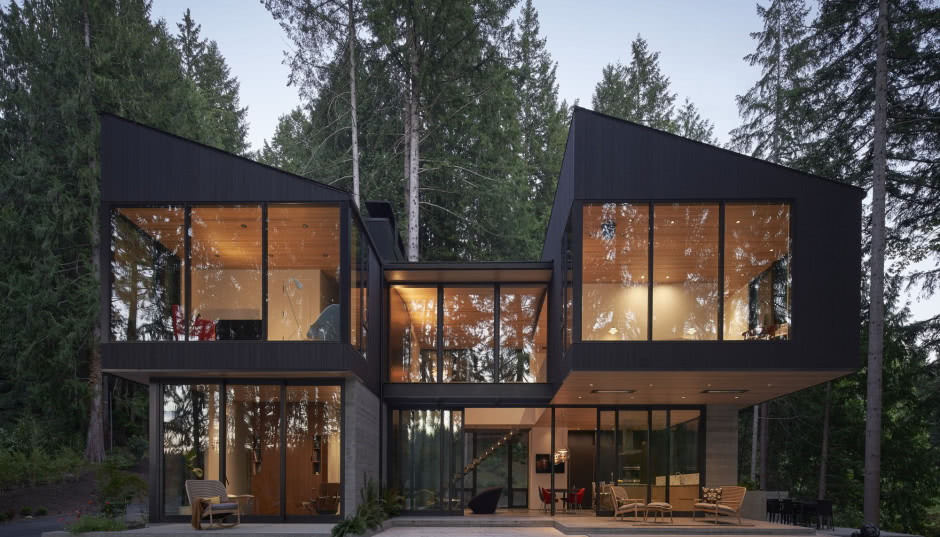 Nowoczesny dom nad jeziorem. Architekci inspirowali się...popularną grą dla dzieci!