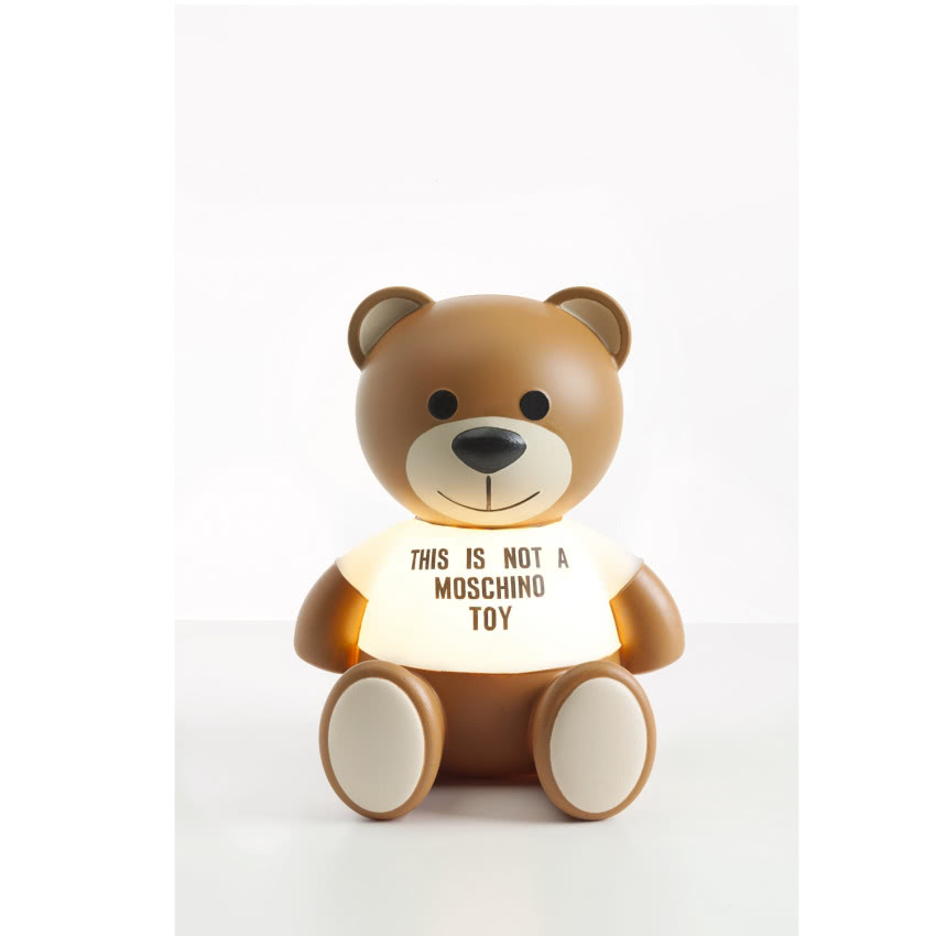 Lampka stołowa
Toy Moschino,
KARTELL,
899 zł