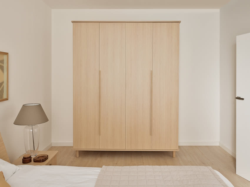 Szafa 4-drzwiowa Omm, VOX.