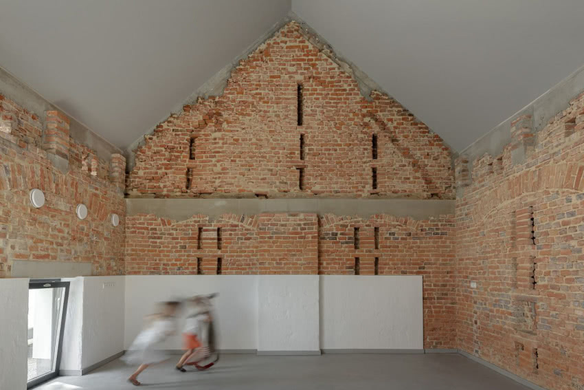 Laureat w kategorii Otwarte wnętrze i GRAND PRIX...