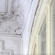 Wytworna klasyka w niewielkim mieszkaniu