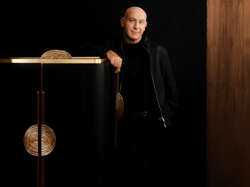 Mosiężne uchwyty meblowe Orion No.1 Orion No.2 - cena od 1450 zł za jeden uchwyt.