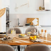 Od progu widać w tym domu inspiracje
naturą i...