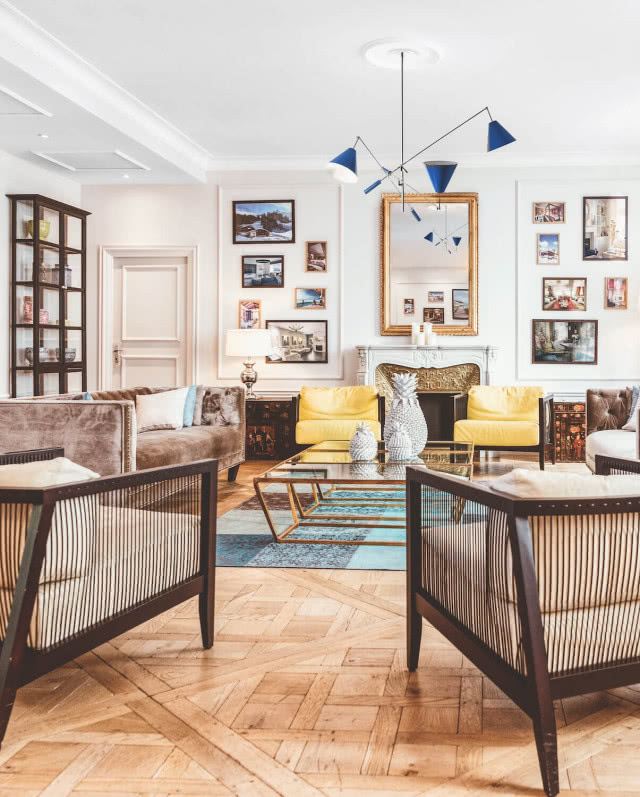 meble w salonie w stylu nowojorskim