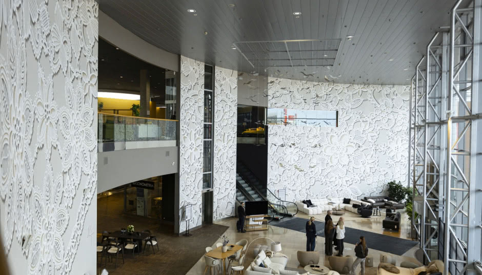 NeSpoon w DOMOTECE - wyjątkowe spotkanie z artystką i kulisy jej „koronkowych” murali już 27 kwietnia