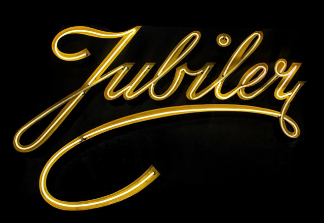 Neon Jubiler, DESA Unicum