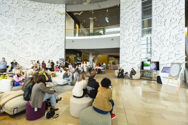 NeSpoon w DOMOTECE - wyjątkowe spotkanie z artystką i kulisy jej „koronkowych” murali już 27 kwietnia