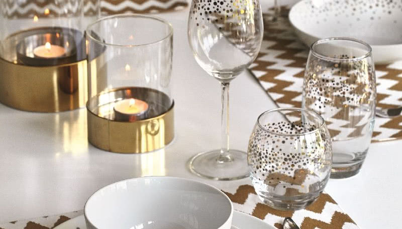 Wigilijny stół - 15 pomysłów na modne i ponadczasowe aranżacje