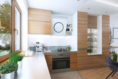 Szkło nad blatem w kuchni - czy ma sens? Wady i zalety