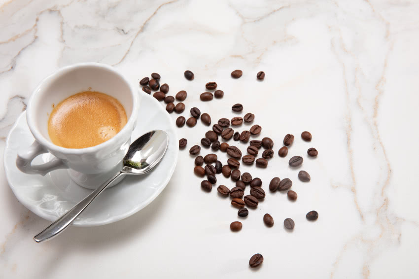 Laminam, kolekcja I-NATURALI, wzór Calacatta...