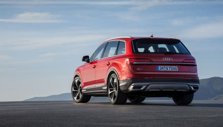 Luksusowe wnętrze nowego Audi Q7