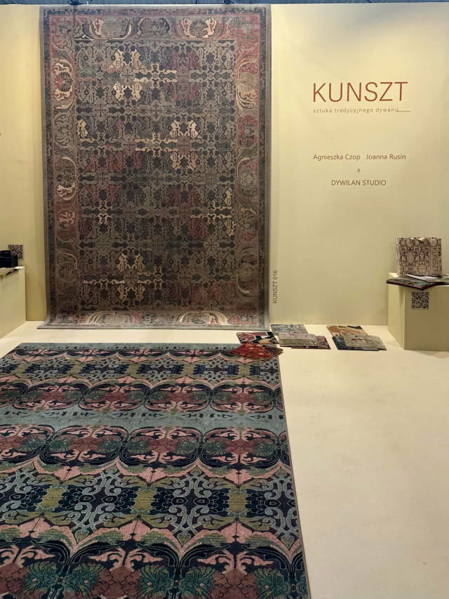 dywany leżące na podłodze