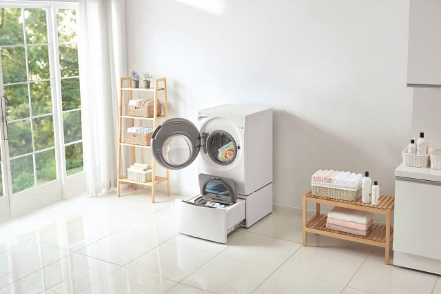 Pralka TWINWash, LG ELECTRONICS