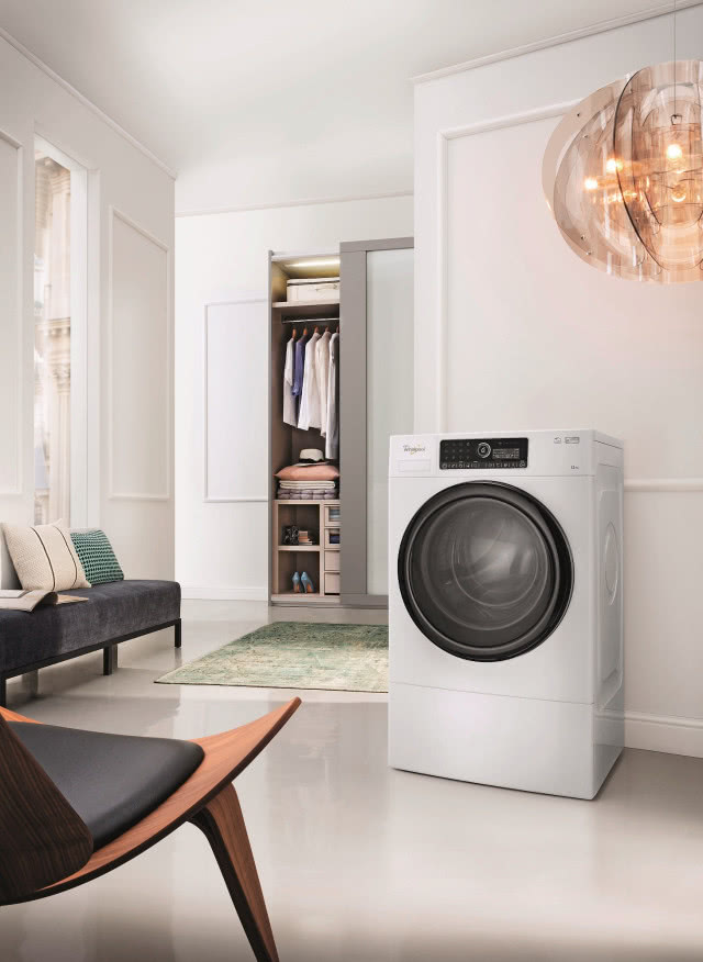 Pralka Whirlpool SupremeCare FSCR 12432