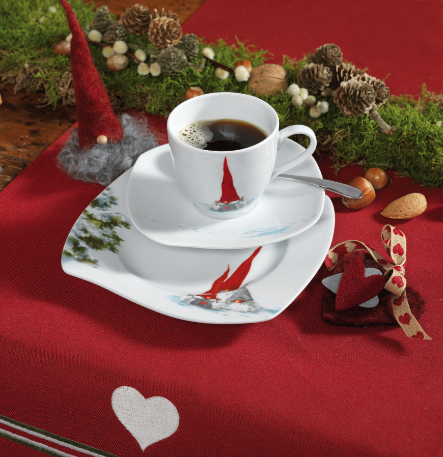 Upoluj świąteczną atmosferę z naszym eleganckim serwisem kawowym z filiżanką ASA's Christmas!