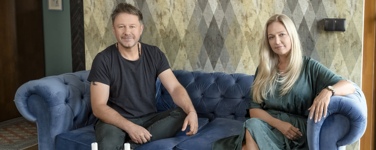 Tak mieszka Andrzej Piaseczny! Piosenkarz jest miłośnikiem antyków