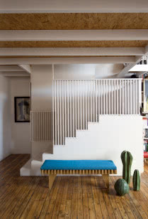 oryginalne schody zaprojektowane przez projektanta