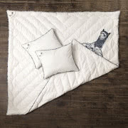 Drewniana ławka Leaning od Izabeli Bołoz