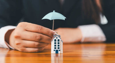 Jak działa wypłata odszkodowania po zalaniu mieszkania?