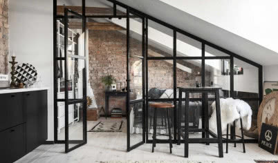 Projektanci oszaleli na punkcie tych ścianek. To nowy trend w designie! 