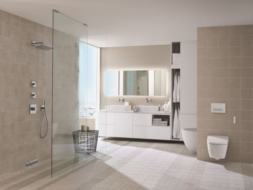 Łazienka w kolorach natury i przycisk spłukujący...