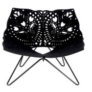 Gentle.
Rama krzesła wykonana z jasnego drewna,...