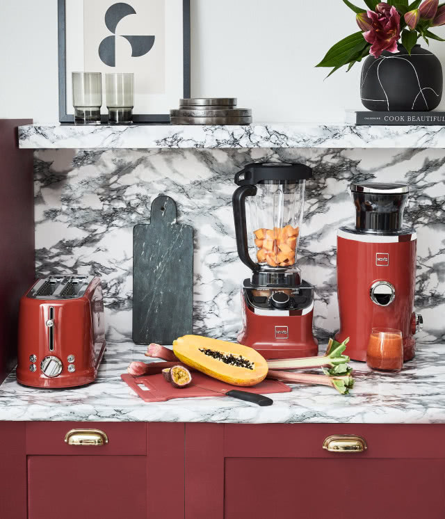 To chyba najtrudniejszy kolor w aranżacji wnętrz! Jak urządzić mieszkanie z kolorem czerwonym?