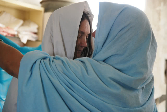 Katarzyna Kozyra. Szukając Jezusa. Biblioteka